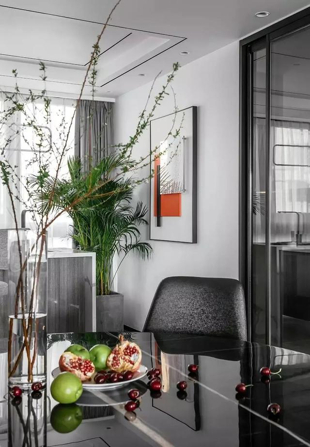 262㎡现代简约大平层，简洁纯粹的空间，生活从容自然