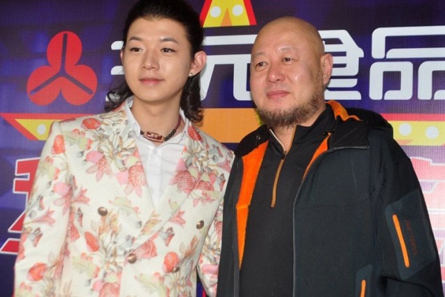 杨洋|霍尊被女友曝黑料，爸爸火风遭网暴后力挺儿子：尊儿很善良，让事实来证明