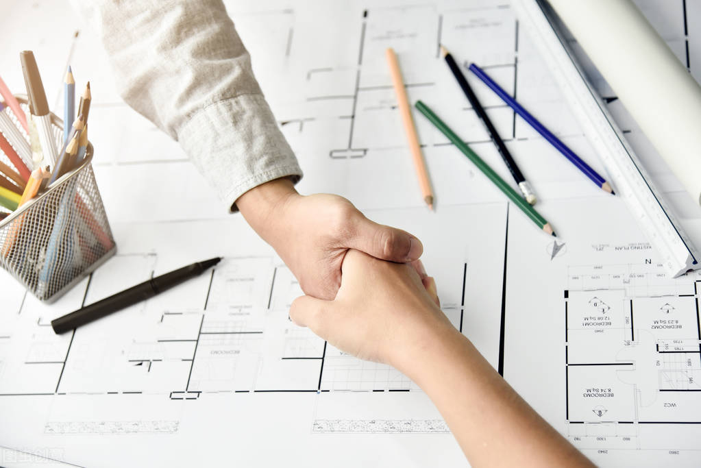 同样的装修项目报价相差2万多,越贵越好还是越便宜越好,如何选择。