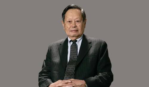 翁帆|杨振宁的泪水和痴爱：逝世的“奢香夫人”，以青春赌他幸福的翁帆