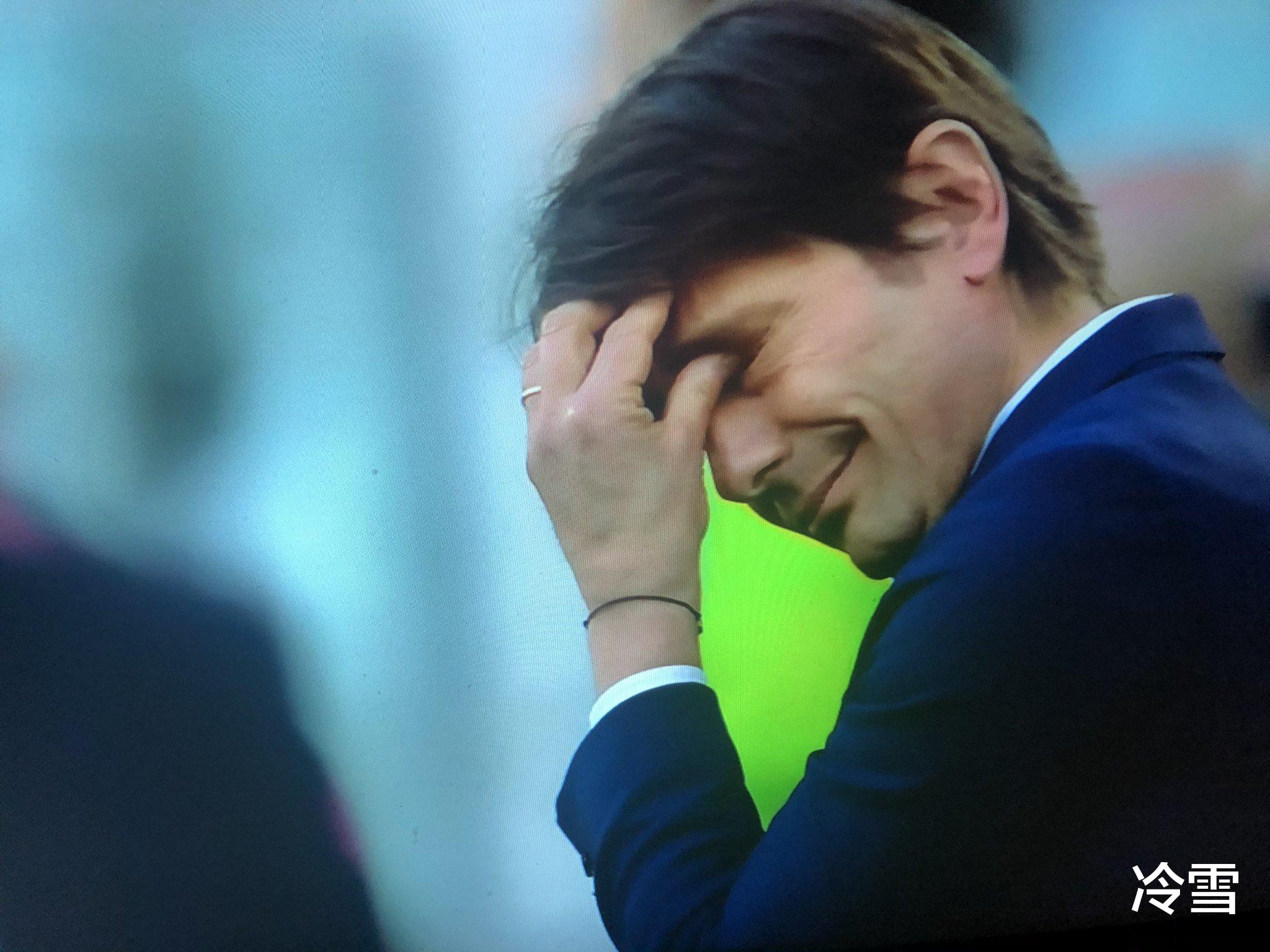 国际米兰|国米德比战写下新世纪两项耻辱纪录 用孔蒂苦笑还击尤文嘲讽横幅