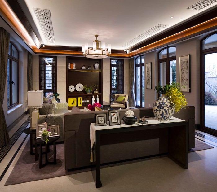 康业传承家具馆|新中式家具色泽沉穆雅静，纹理细腻有致。