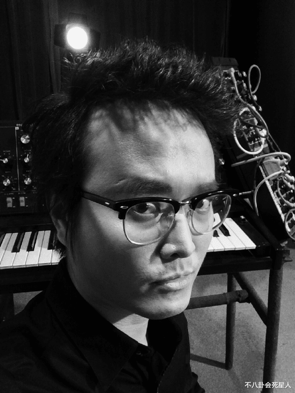 金晨|《我爱记歌词》领唱现状：退圈当老师、远嫁新加坡，还有人跳楼