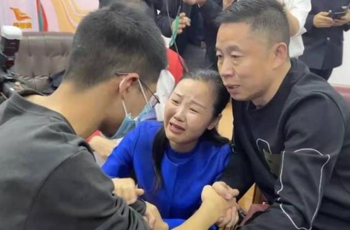 符建涛|符建涛认亲后改回原姓，买家竹篮打水一场空，孙卓却惨遭网暴