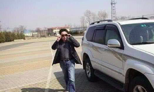 德云社|德云社的都开啥车?郭德纲的最牛,岳云鹏的最低调,你怎么看?