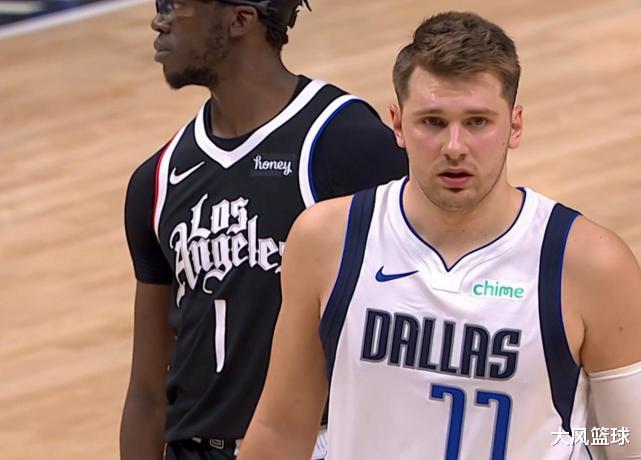 獨(dú)行俠|爆冷贏球！轟31+10+11帶隊(duì)?wèi)?zhàn)勝快船，有他在，獨(dú)行俠就不是軟柿子