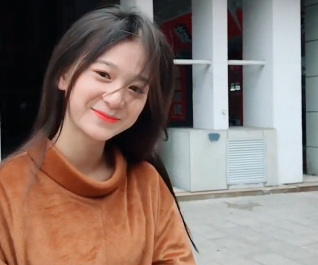 宋佳|曾经的网红熊,如今的美女总裁,身价78亿的张曼如现状如何