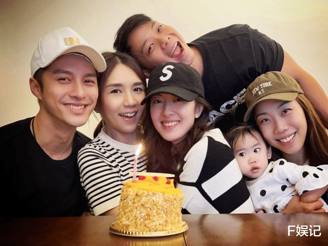 TVB|刚上位的TVB小生为圈外女友庆生 两人嘴对嘴亲吻实在太甜蜜