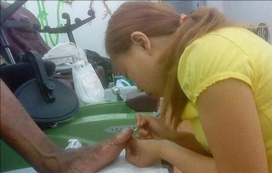 凤姐|11年前，曾扬言“宁死也不回中国”的凤姐，如今过得怎样了？