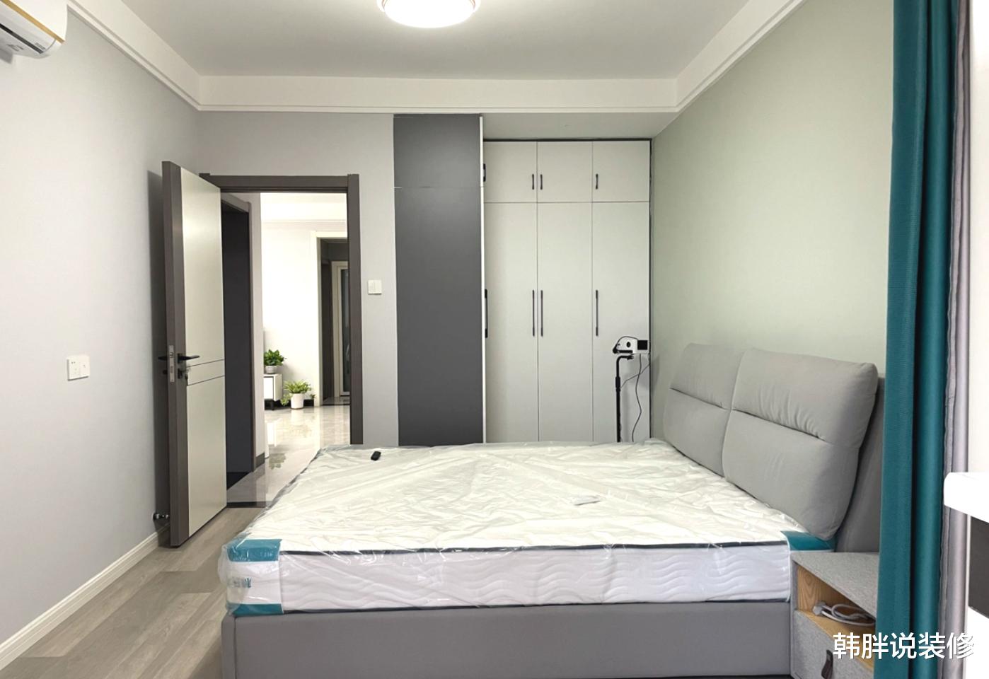 |120㎡简约新房,软硬装+家具电器共18万,无玄关照样时尚又大气