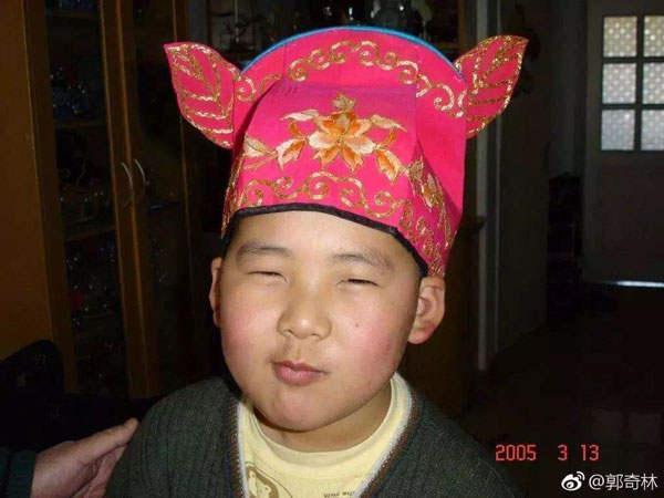 郭麒麟|最惨富二代郭麒麟：家产15亿，工资5000，减肥80斤后爆红