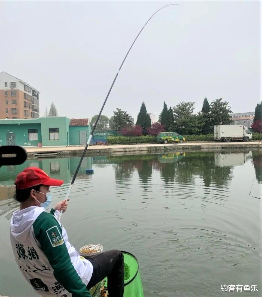 饵料|钓鱼总是钓小鱼？改掉这些习惯，大鱼连竿不断