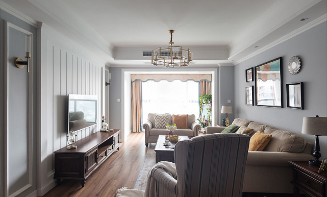 120平美式风三居室，高雅家具搭配轻奢金属系装饰艺术气息十足
