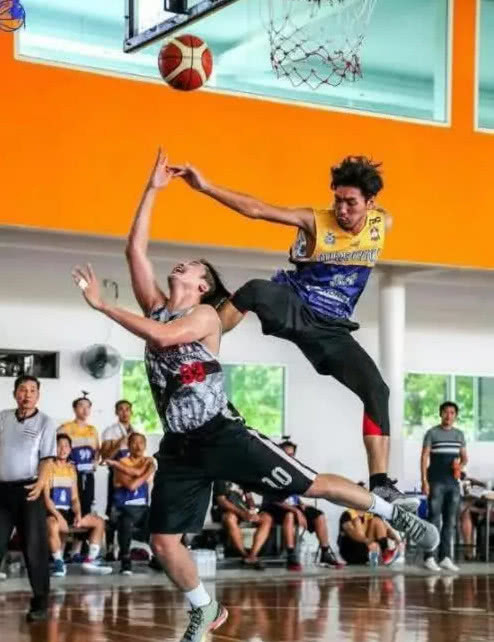 微趣图|47张“倒霉又搞笑”的图片,这些人上辈子是毁灭了银河系吗?