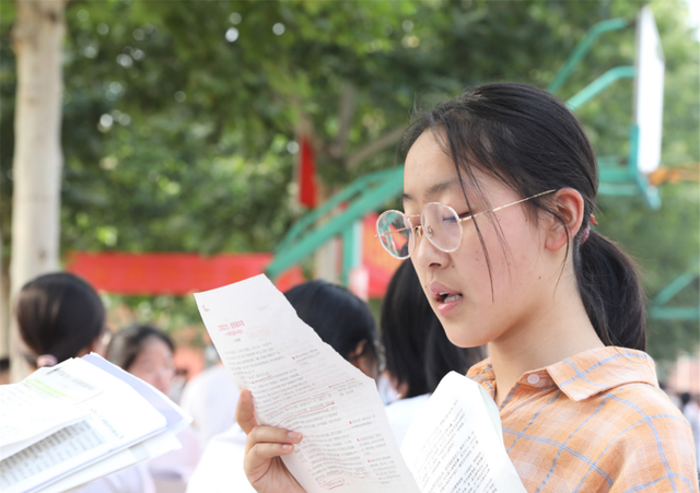 家有二宝育儿|2021年高考，宁夏“专项计划”断档严重，985大学400多分不愿报考