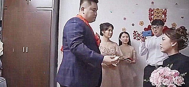 秋水雁羚刀 要跟“彩礼”说再见了？2021年新规下，严重的男方还能全部要回