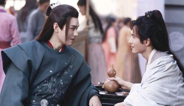 龚俊|龚俊目前只是虚火？业内对他的前景不看好，新综艺被任嘉伦取代