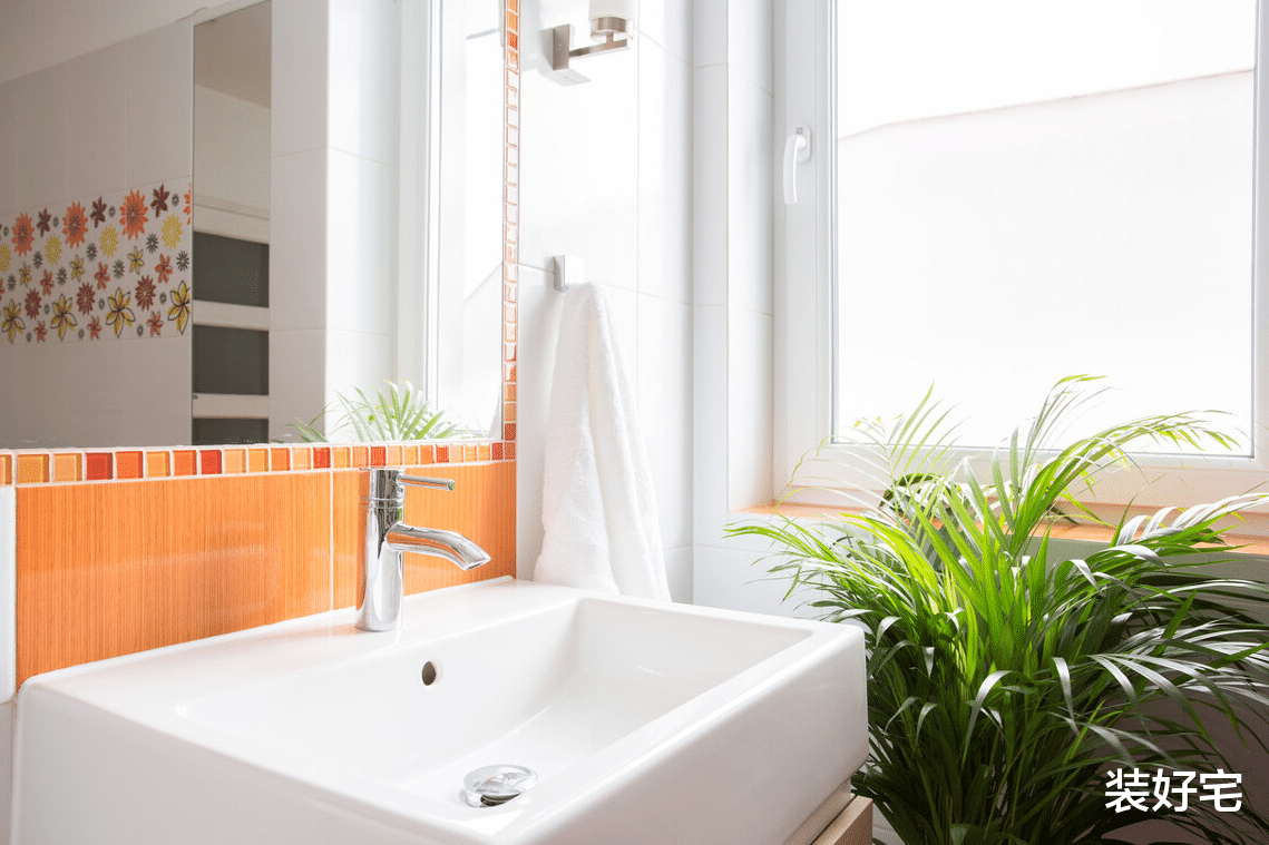 |若是不缺钱,在卫生间装上这3样高级货,那叫一个先进