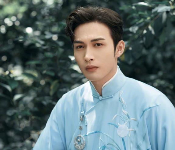 你是我的荣耀|《你是我的荣耀》后鹅厂再整“双A情侣”，看到主演，预测要大火