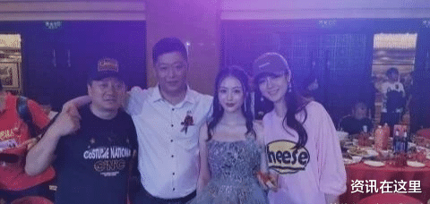 毕畅|王小蒙回应离婚！嫁假富豪独自养子，到头来一无所有