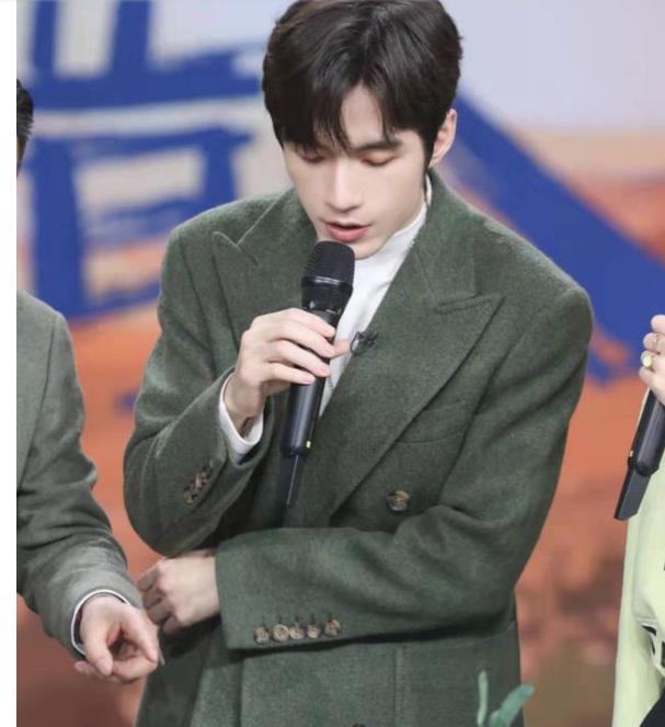 天天向上|王一博被芒果抛弃？地位不保，张颜齐加入天天向上主持团队