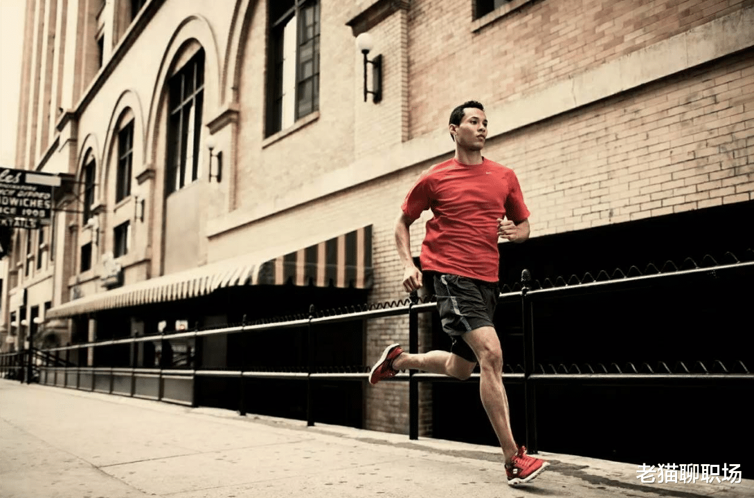 王兴|王兴的识人术：判断一个人是否有赚钱的潜能，主要看3个特质