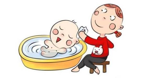 育儿馨说|夏季宝宝洗澡需注意！这些错误一个都不能碰！