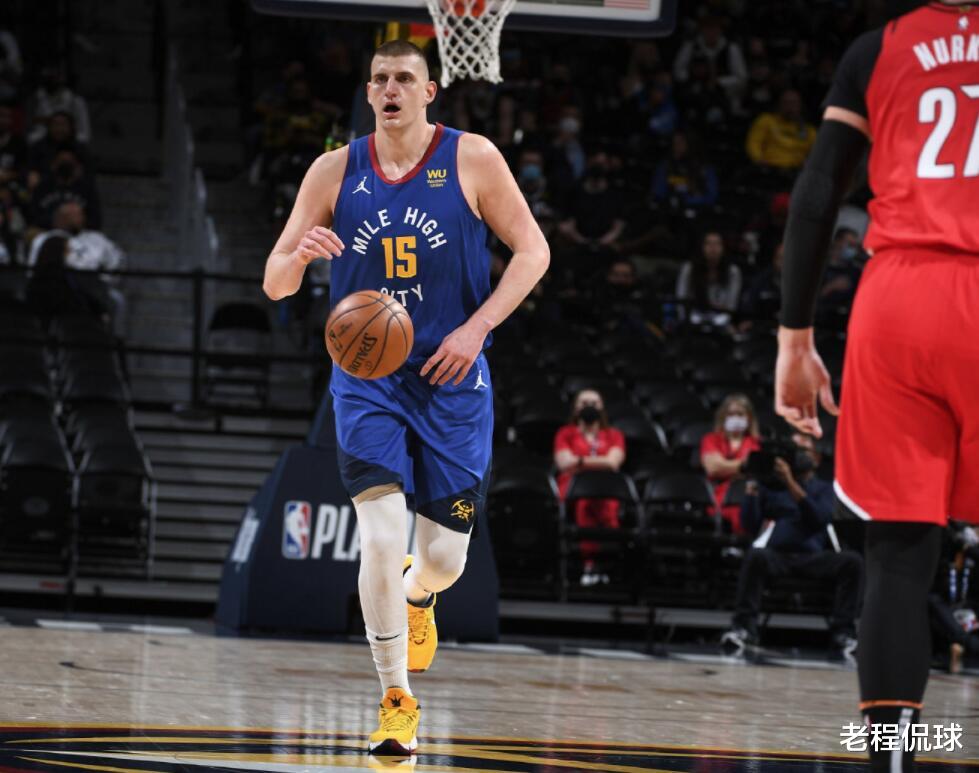 开拓者队|利拉德轰34+13，约基奇空砍34+15，开拓者6人上双力克掘金总分1-0