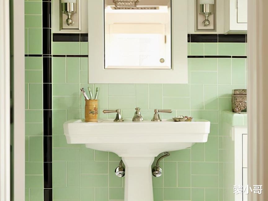 看了姑姑家的卫生间，真的后悔没早点扔掉浴室柜，太不实用了