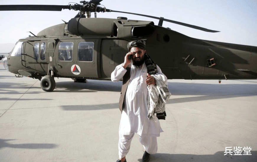 美軍全員撤出阿富汗！塔利班接管機場，結果看到“一地雞毛”-圖2