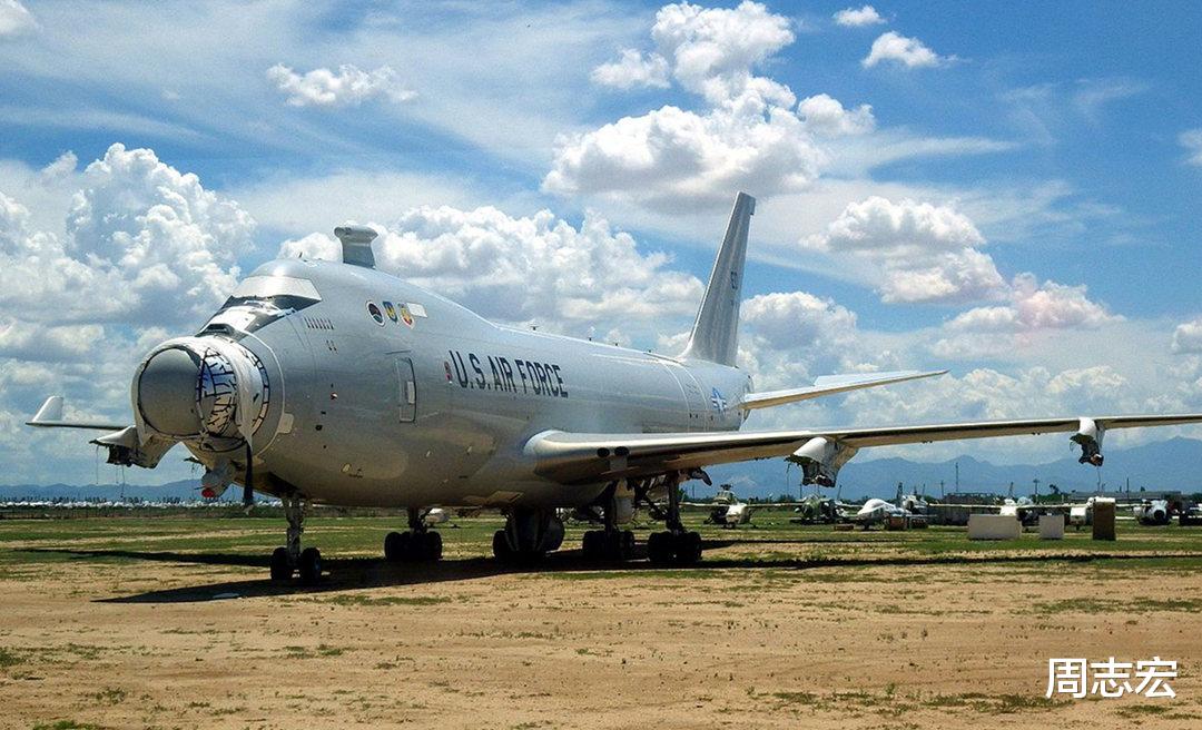 美国用X-37B空天飞机做太空微波实验,意欲何为?