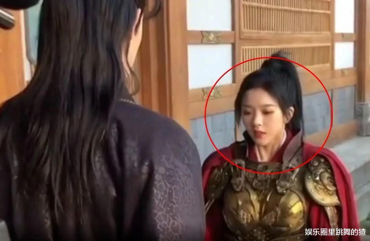 彭十六|网红彭十六去做演员了！剧组路透曝光，关掉美颜滤镜后颜值如何？