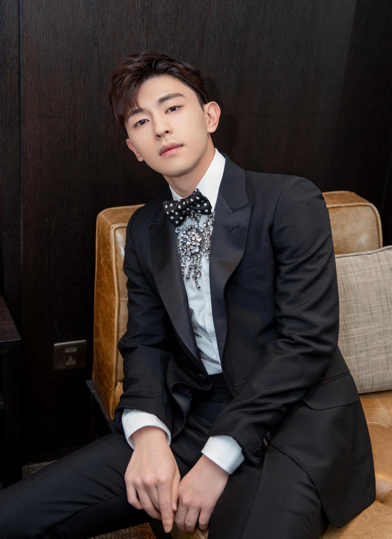 邓伦|萌娃“撞脸”邓伦火了,不料妹妹撞脸杨紫