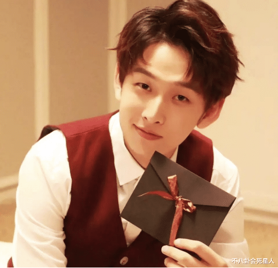 芒果台|《披荆斩棘》的“隐形皇太子”，他有望成为下一个何炅