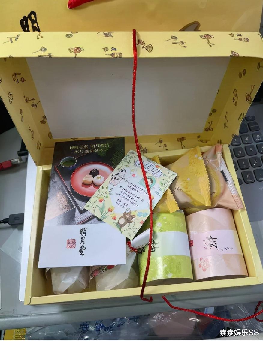 刘敏涛|婆婆去月子中心探望林依晨，开百万豪车手拿礼物，对儿媳妇很贴心