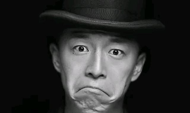 金刚|他带黄渤出道，跟段奕宏是同学，44岁却负债近400万，成为失信人