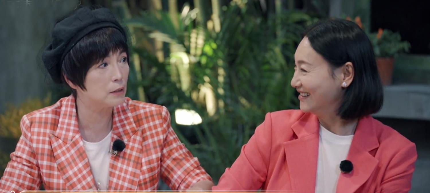 吻戏|《大湾仔的夜》评分降至7.8，4大硬伤变流水账综艺，全靠情怀硬撑