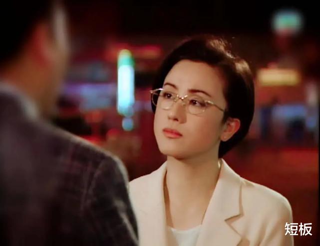 林生斌|TVB最像男人的女主角，另一身份更惊人，54岁找不到男朋友还单身