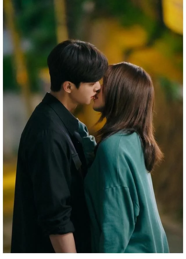 时髦圈儿|《无法抗拒的他》宋江,被封「最帅渣男」