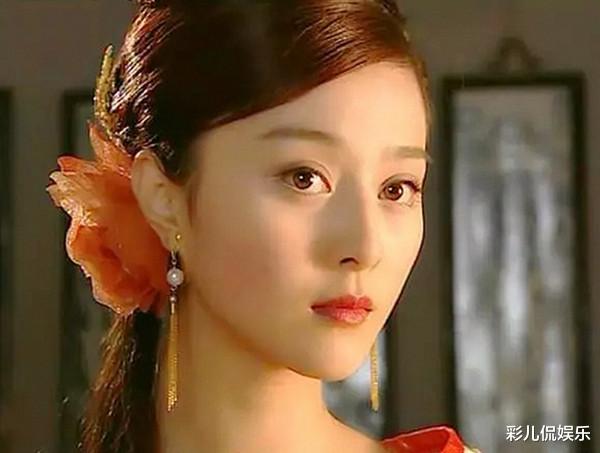 全员加速中|这部剧真是“卧虎藏龙”，不仅全员神颜，就连丫鬟都是绝色美人！