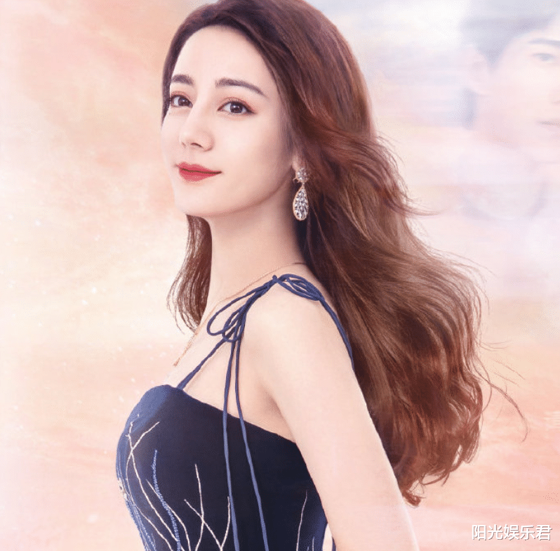 肖战|《你是我的荣耀》首播八集成爆款，比起古装，热巴还是更适合现代剧