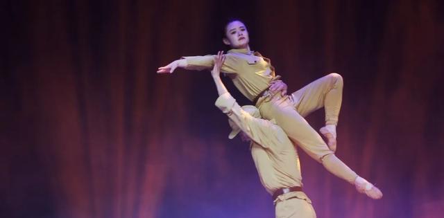 白衣少年啊 临汾同盛实验中学载歌载舞闹元宵,携手犇向新征程