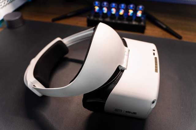 VR|VR 合家欢 性价比VR一体机 爱奇艺奇遇 Dream 首发体验