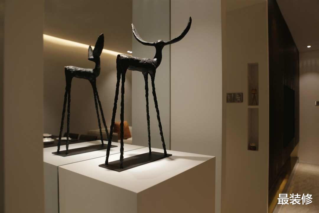 140平的复式住宅,摆脱无用的设计,打造简练又有温度的家