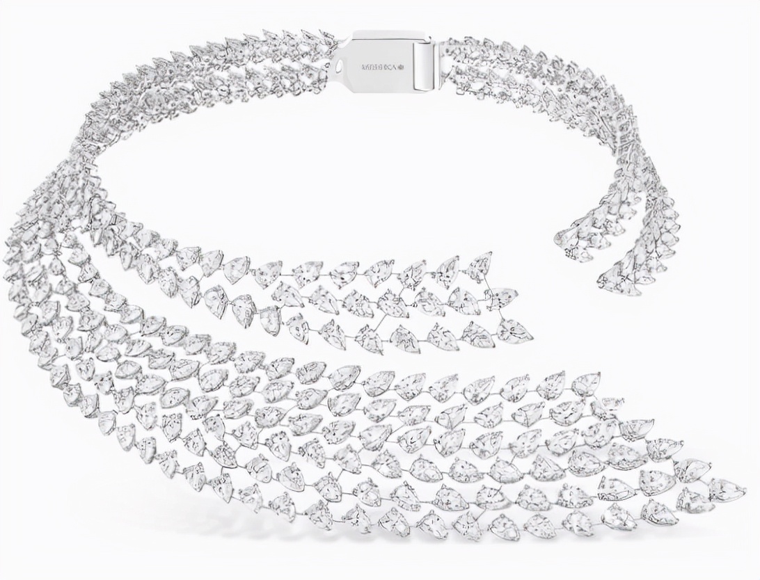 时尚新潮人 上海港汇恒隆打造魔幻舞台联袂太阳马戏创排《X秀》