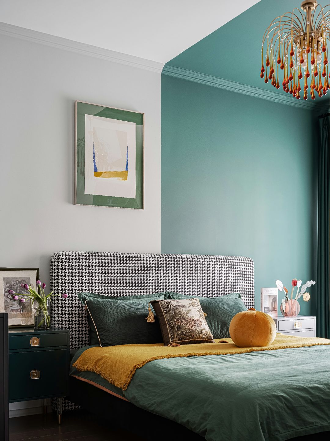 |小夫妻的轻奢复古四居，轻装修重装饰，时尚优雅又文艺，好羡慕