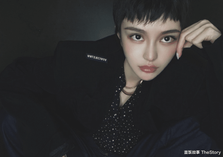 周扬青|周扬青新欢是好利来大公子？父亲出轨江一燕，儿子不惧罗志祥下场