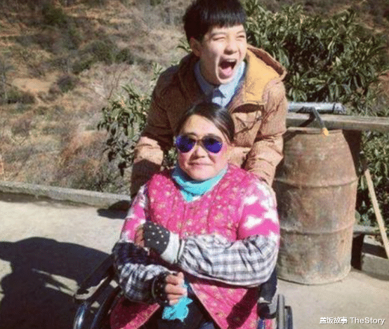 变形计|自残吸毒、闪婚闪离、欠债骗钱，一档《变形计》究竟毁了多少孩子