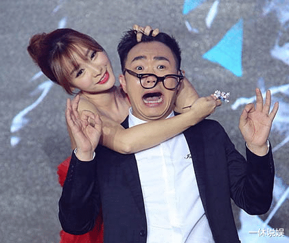 柳岩|柳岩曾因伴娘事件被推上舆论巅峰，成名前是白衣天使，为母亲治病吃馒头就咸菜