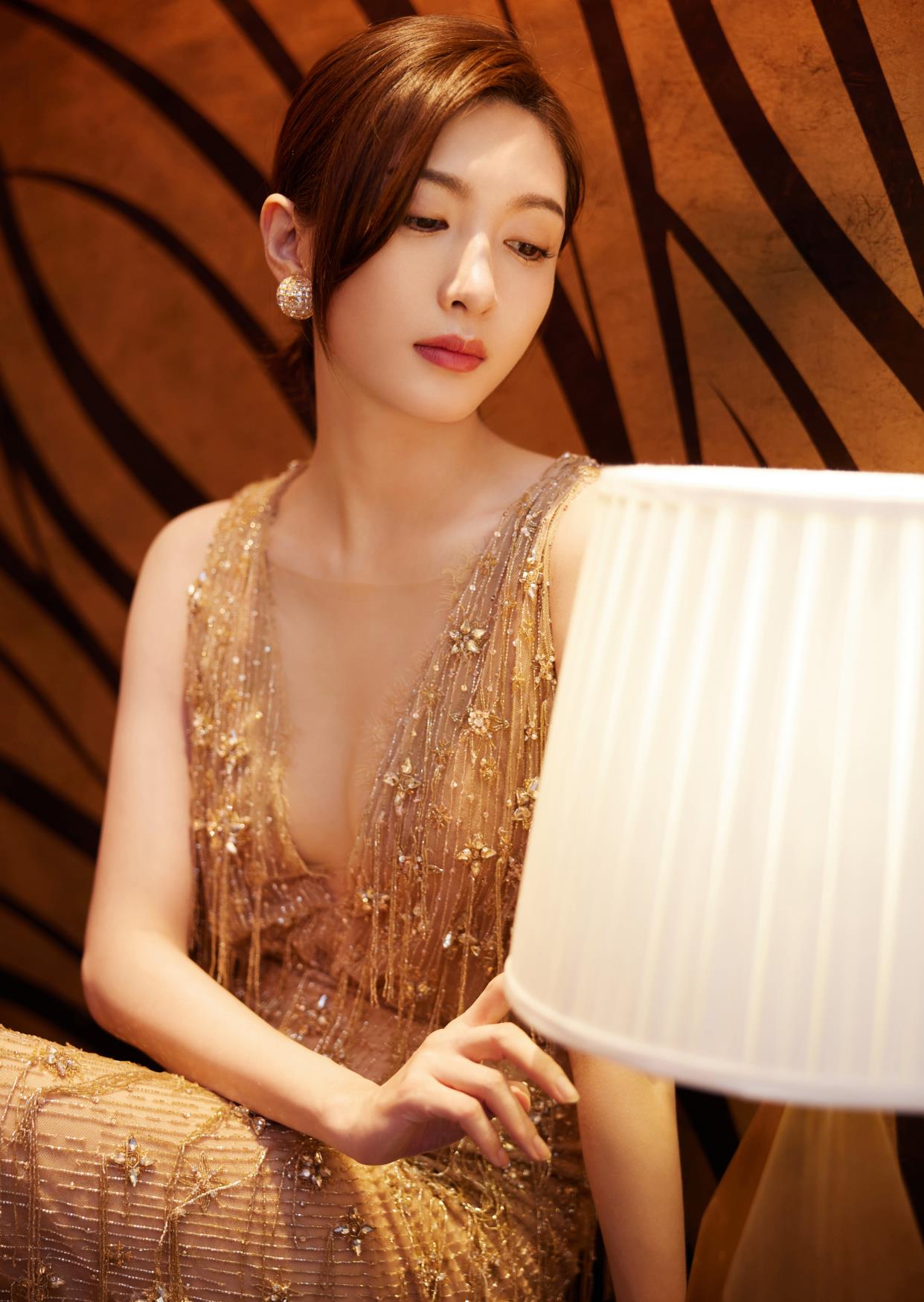 美丽|江疏影,华贵美丽